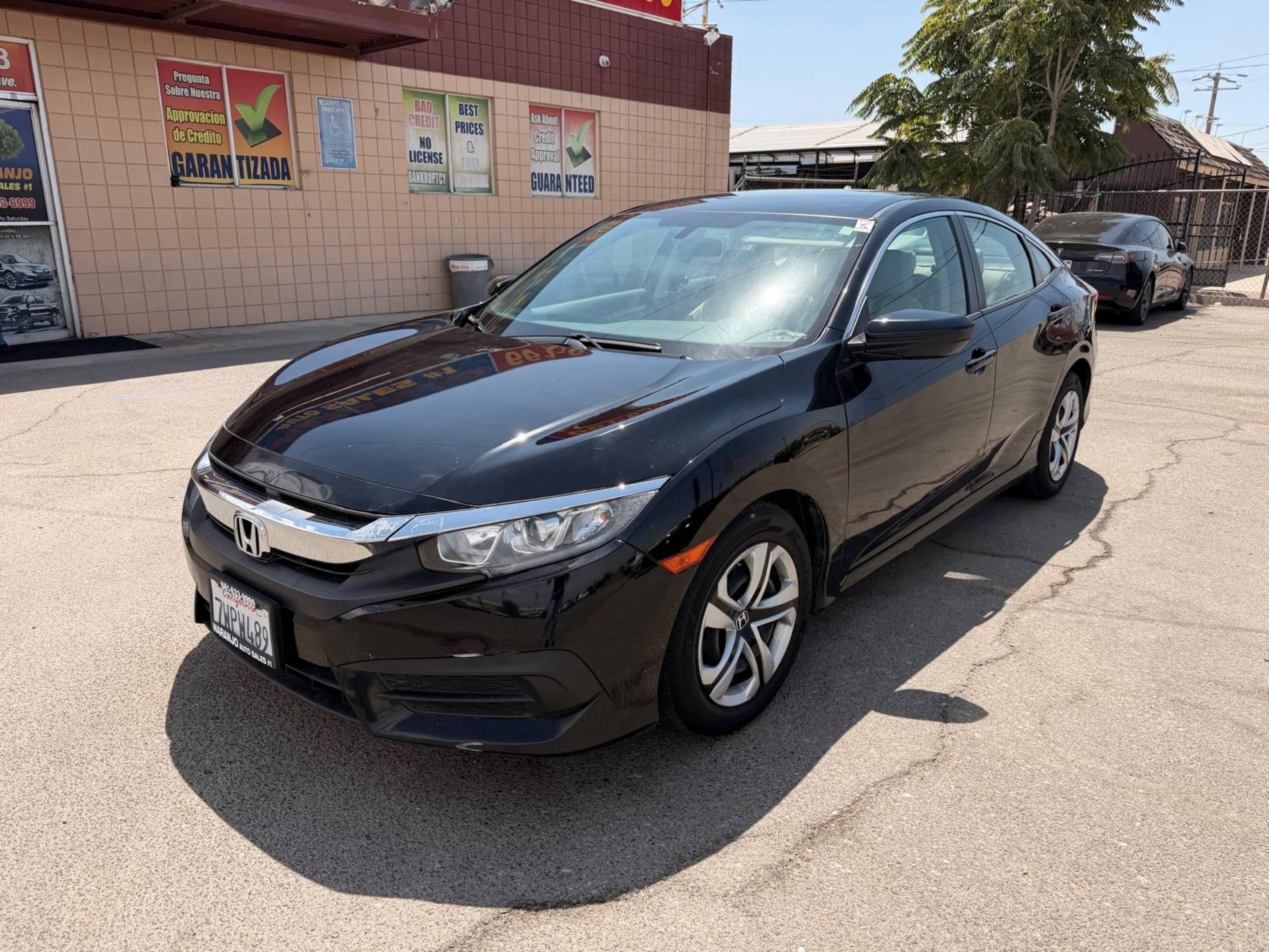 Honda Civic 2016 in Bakersfield, CA