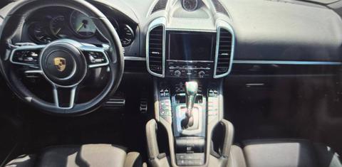 Porsche Cayenne 2016