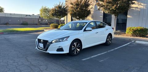 Nissan Altima 2022