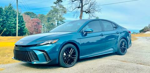 Toyota Camry Hybrid 2025