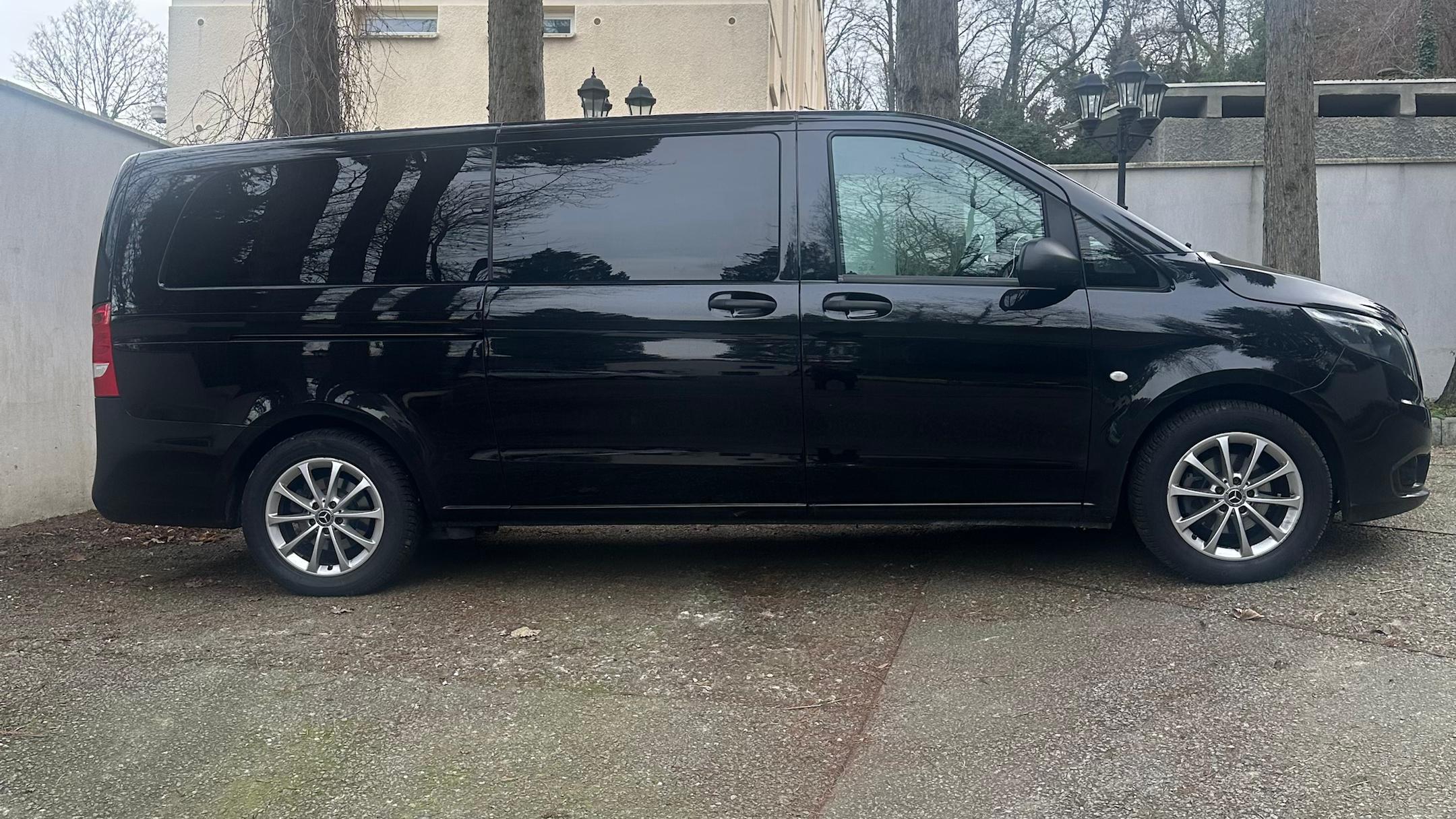 Mercedes-Benz VITO TOURER 2019 à Collonges-au-Mont-d'Or