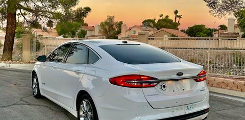 Ford Fusion Hybrid 2017