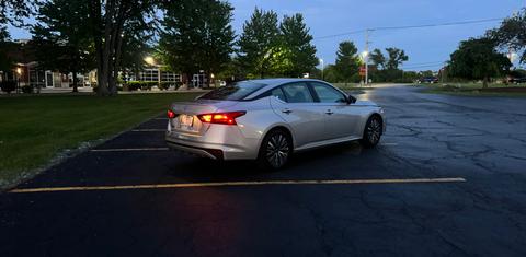 Nissan Altima 2025
