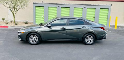 Hyundai Elantra 2025