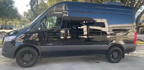 Mercedes-Benz Sprinter 2024