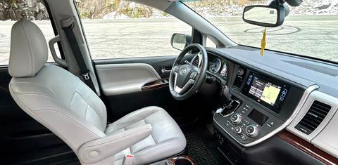 Toyota Sienna 2017