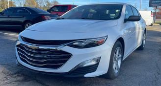 Chevrolet Malibu 2021 — Car rental alternative in Berkeley, MO
