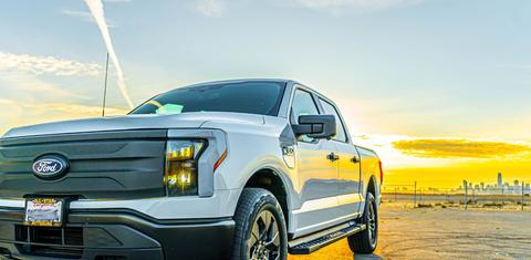 Ford F-150 Lightning 2025