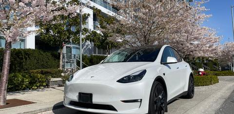 Tesla Model Y 2022