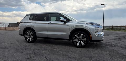 Mitsubishi Outlander 2025