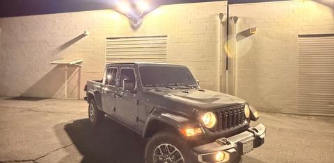 Jeep Gladiator 2025