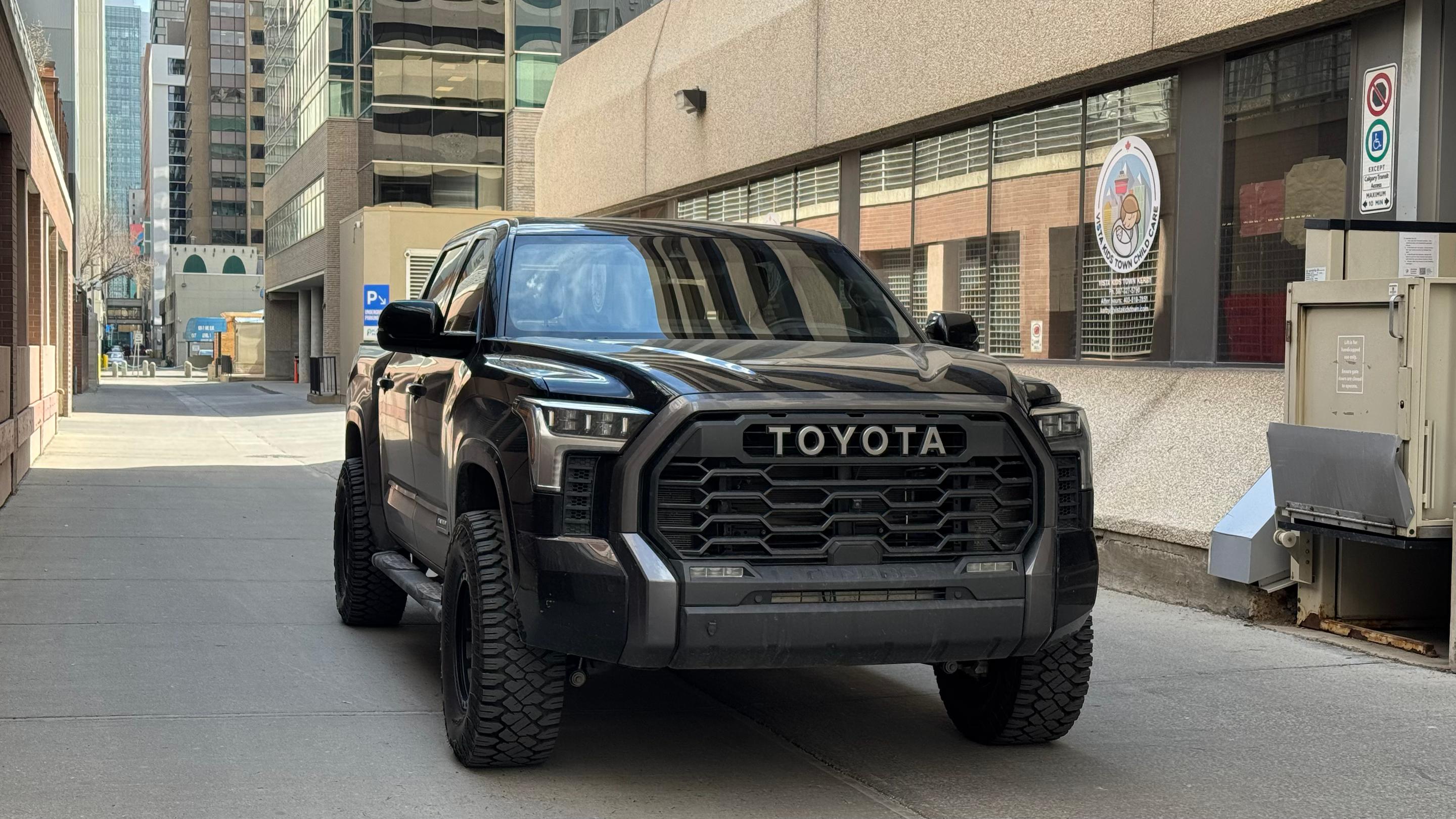 Toyota Tundra 2024 in Calgary, AB
