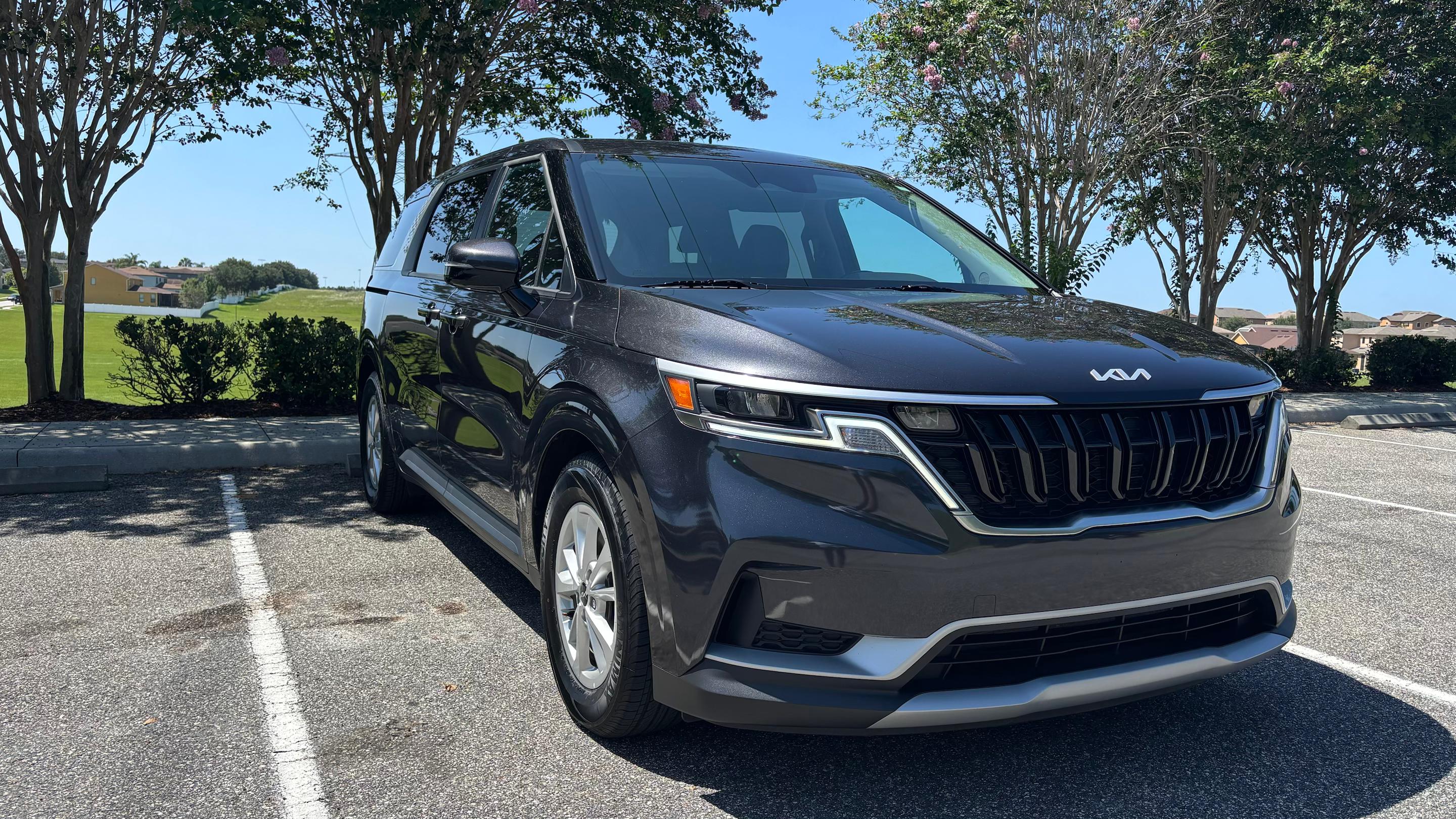 Kia Carnival 2024 in Minneola, FL