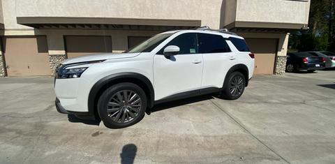 Nissan Pathfinder 2025