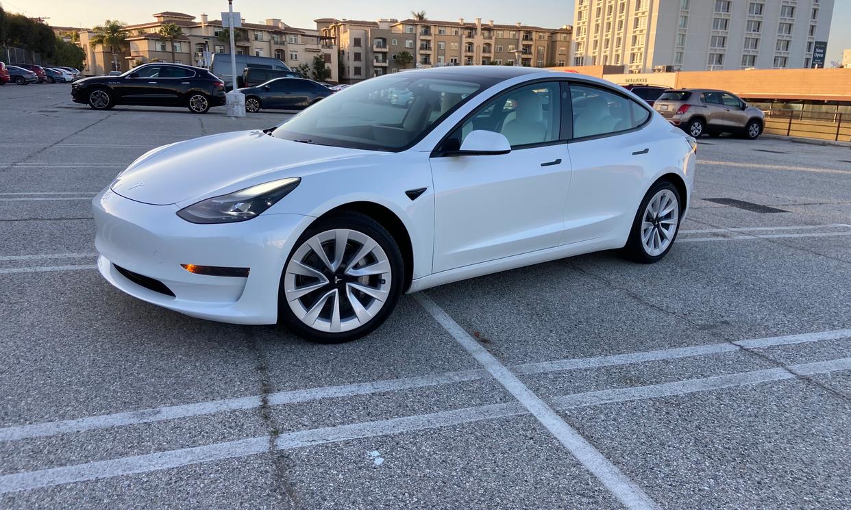 Tesla Model 3 2021 Standard Range Plus