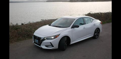 Nissan Sentra 2023