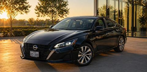Nissan Altima 2025