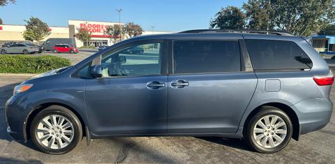 Toyota Sienna 2016