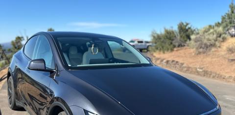 Tesla Model Y 2026