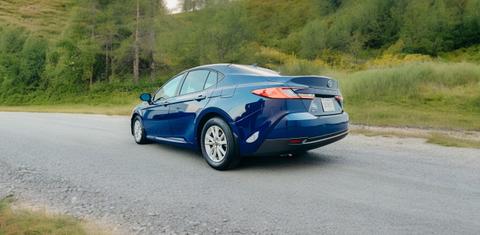 Toyota Camry Hybrid 2025