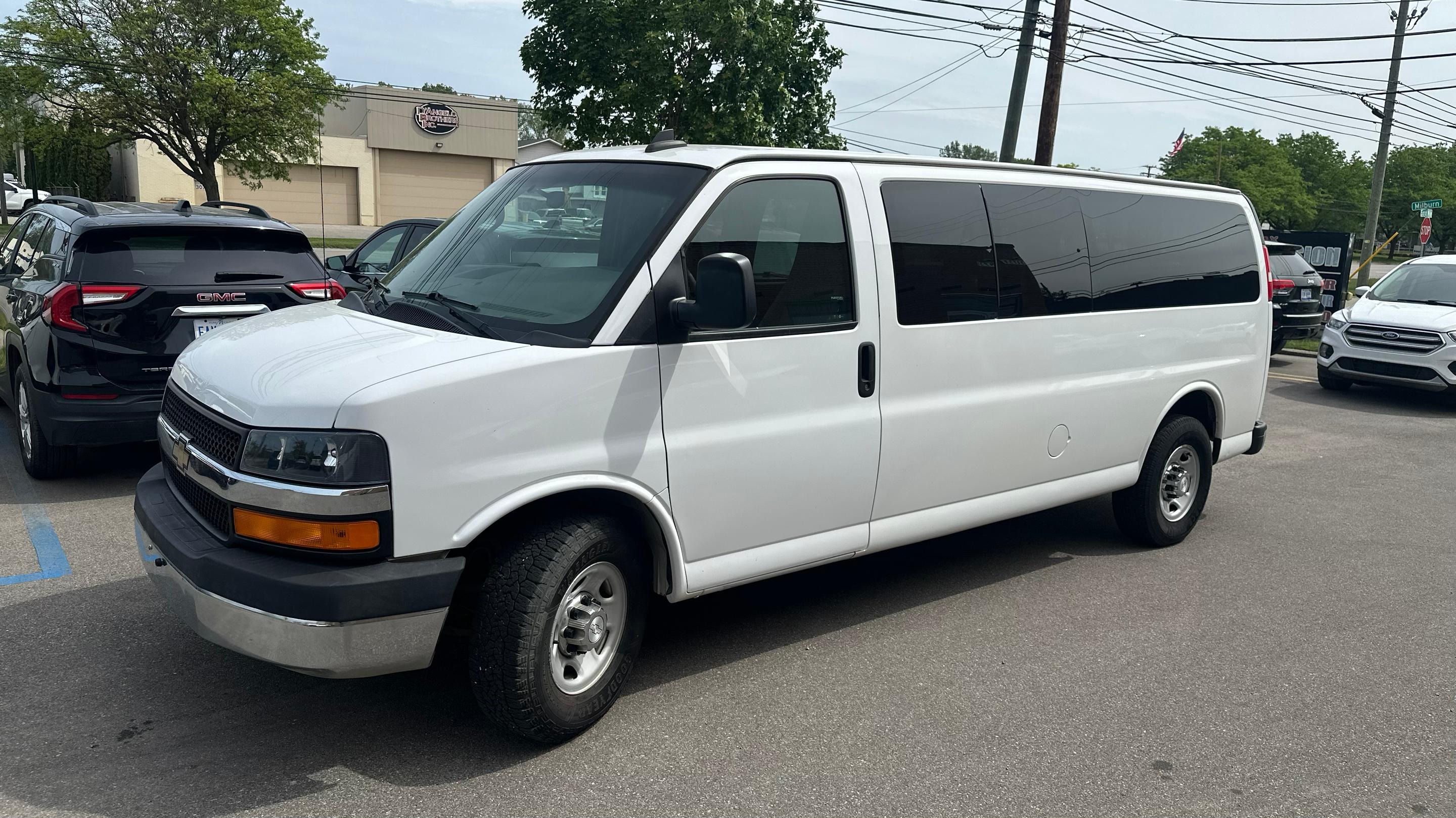 Chevrolet Express 2017 in Livonia, MI