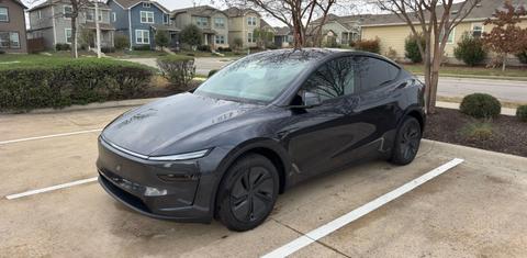Tesla Model Y 2026