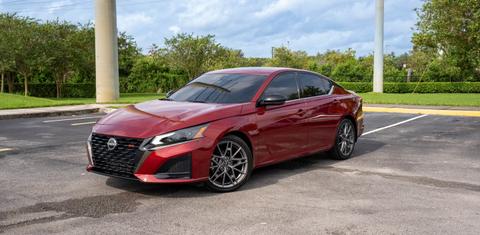 Nissan Altima 2024