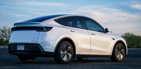Tesla Model Y 2026