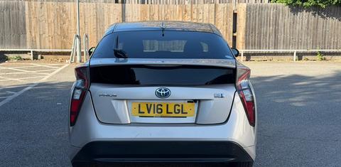 Toyota Prius 2016