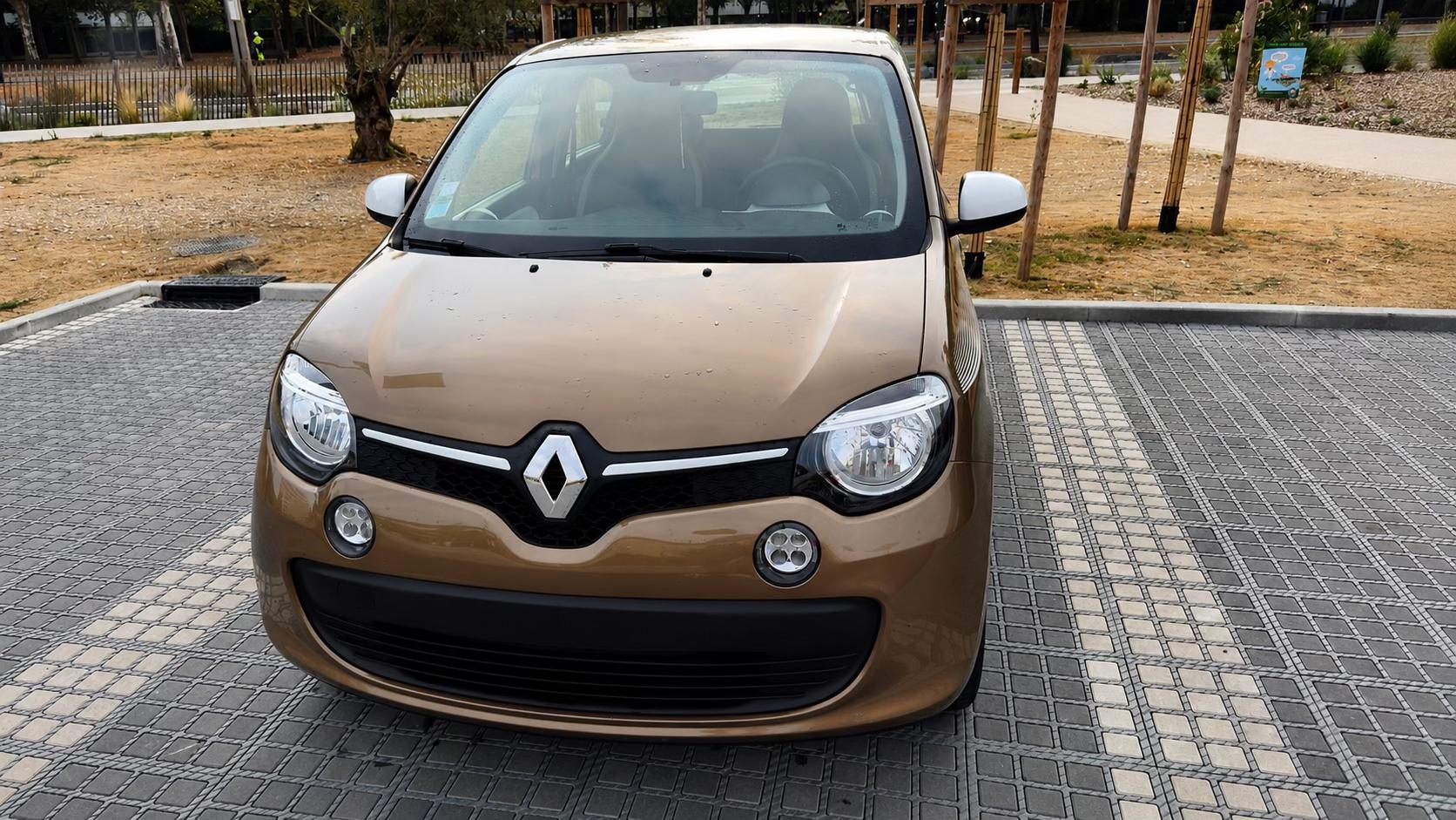 Renault TWINGO III 2015 in Toulouse
