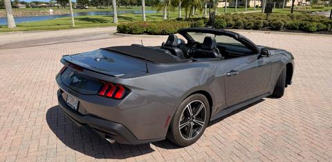 Ford Mustang 2024