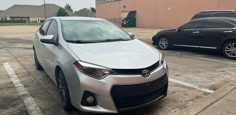 Toyota Corolla 2015