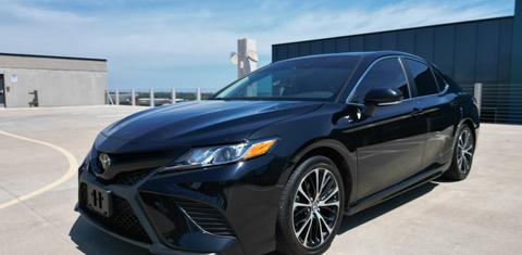 Toyota Camry 2019