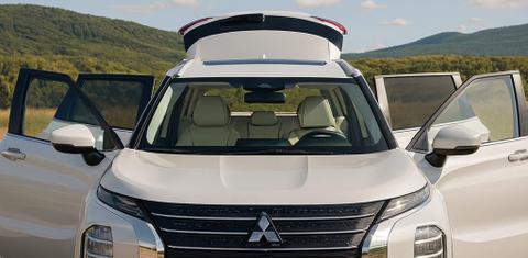 Mitsubishi Outlander Plug-In Hybrid 2025