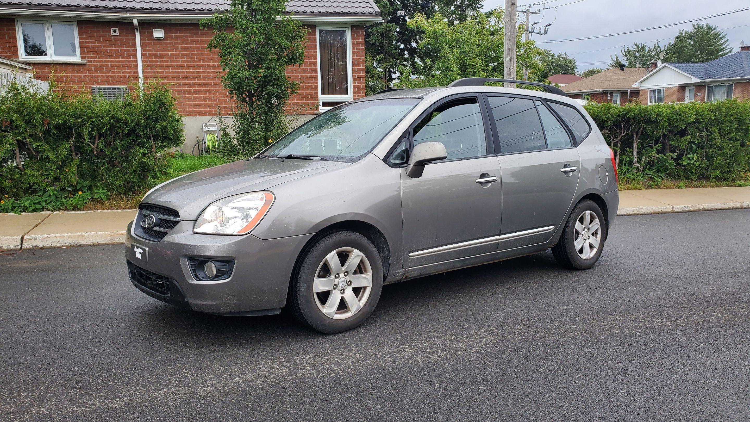 Kia Rondo 2009 à 