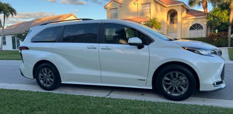 Toyota Sienna 2021