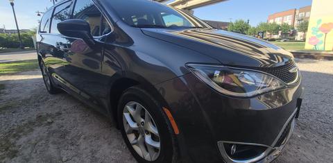 Chrysler Pacifica 2019