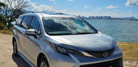 Toyota Sienna 2025