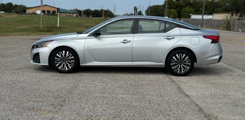 Nissan Altima 2024