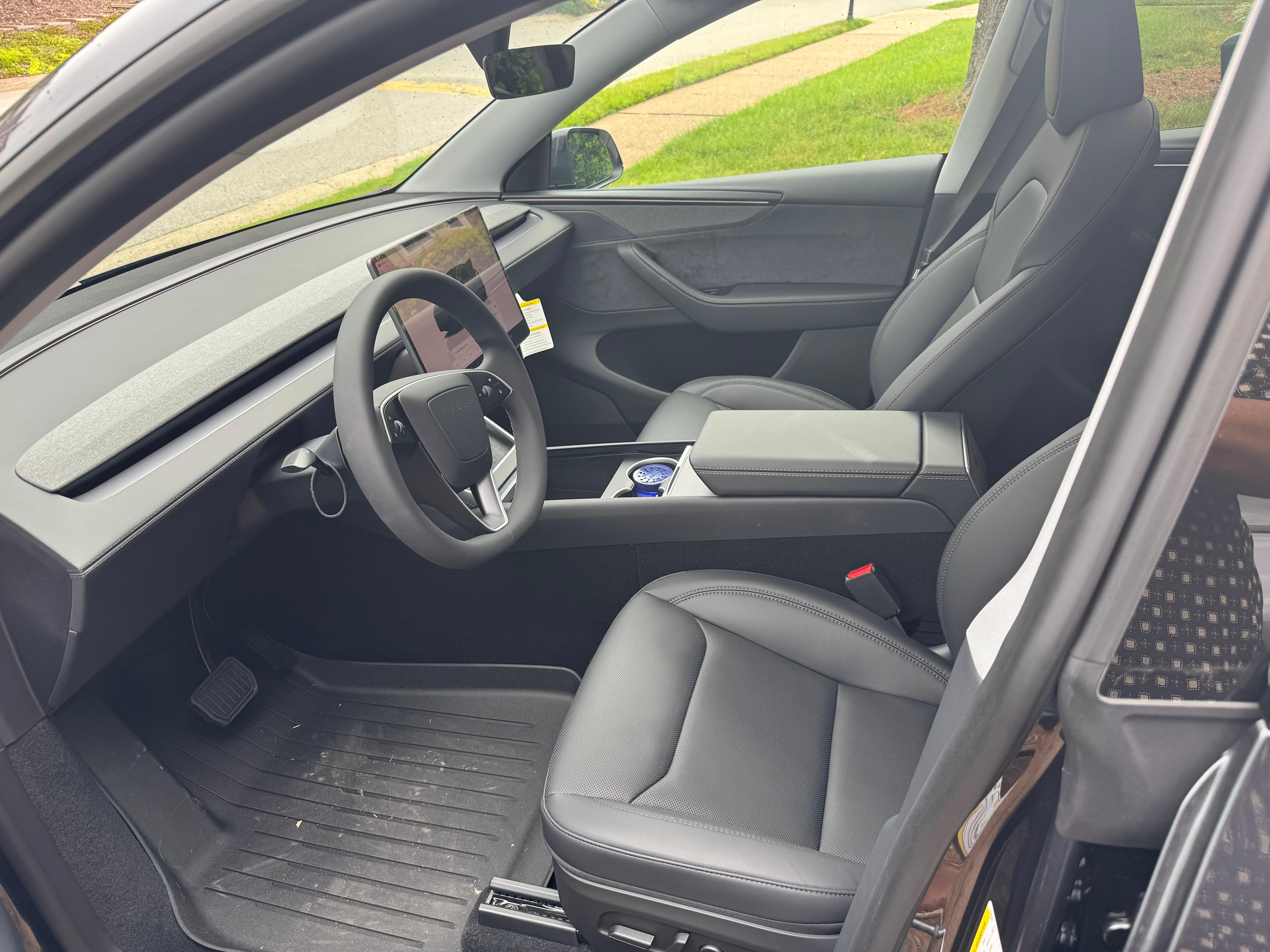 Tesla Model Y 2026 in Brentwood, TN