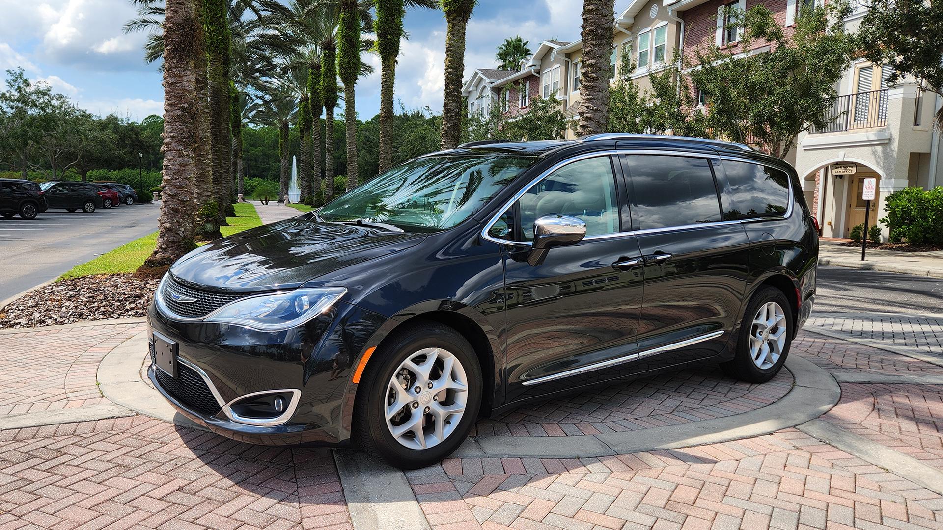 Chrysler Pacifica 2020 in Westchase, FL