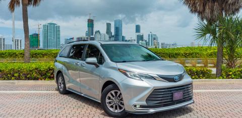Toyota Sienna 2021