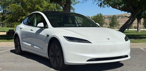 Tesla Model 3 2025