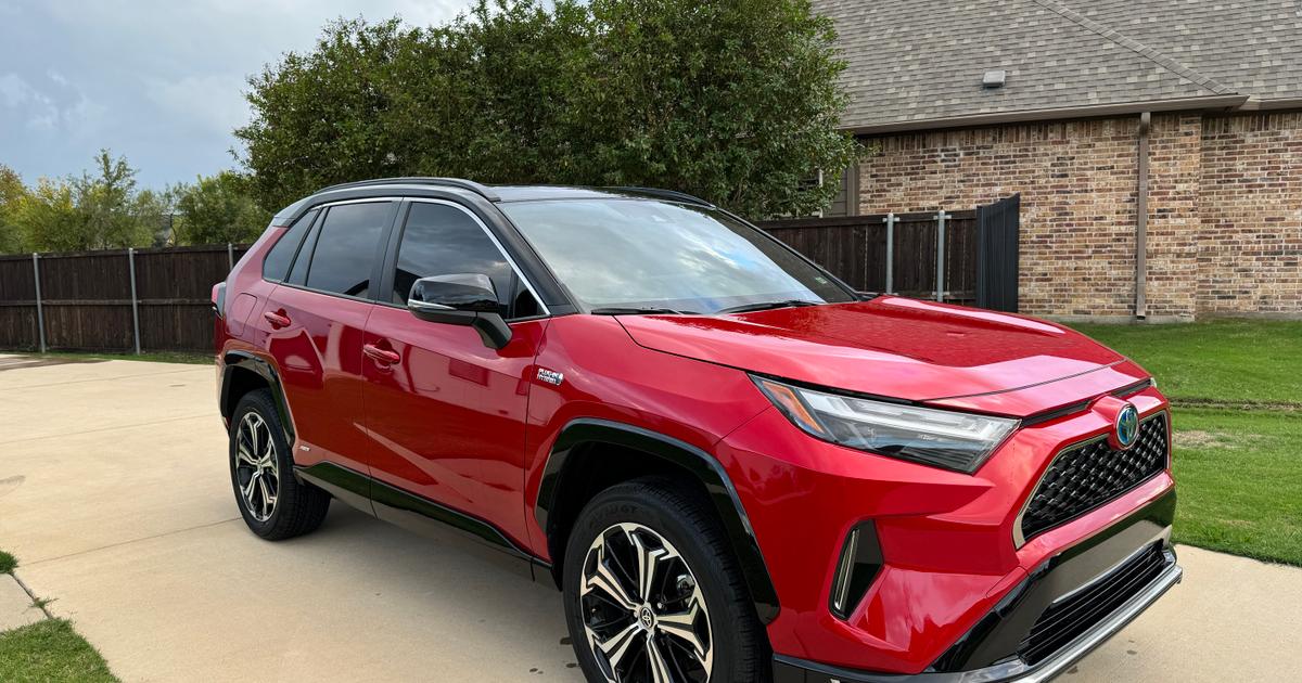 Toyota RAV4 Prime 2023 rental in Burleson, TX by Emanuel J. Turo