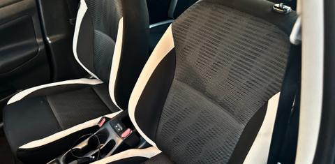 Nissan Versa 2021