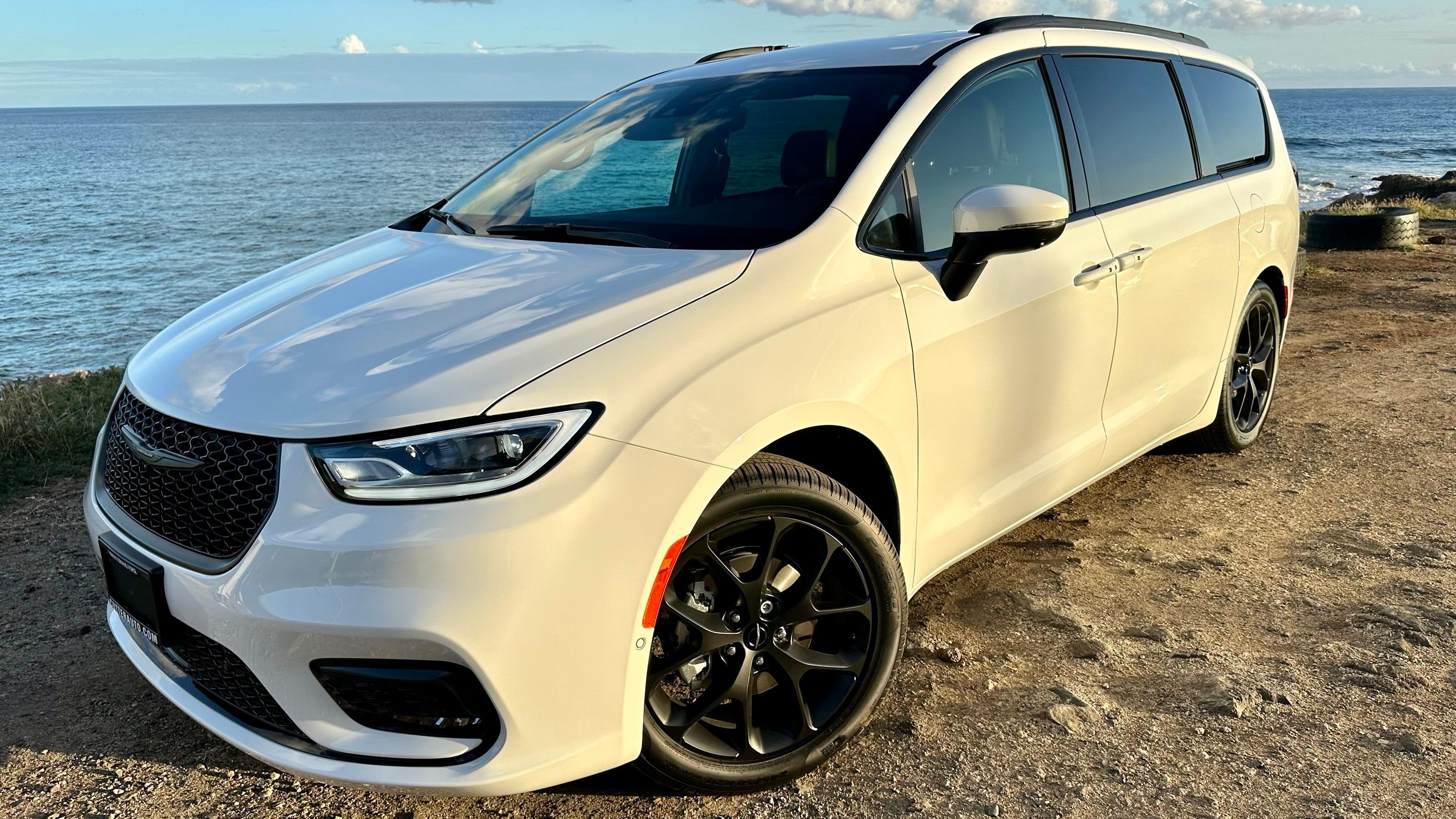 Chrysler Pacifica 2023 in Ewa Beach, HI