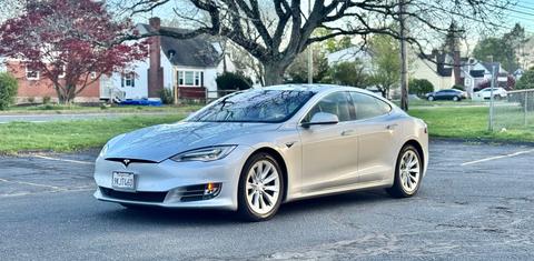 Tesla Model S 2017