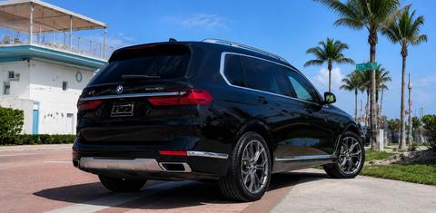 BMW X7 2021