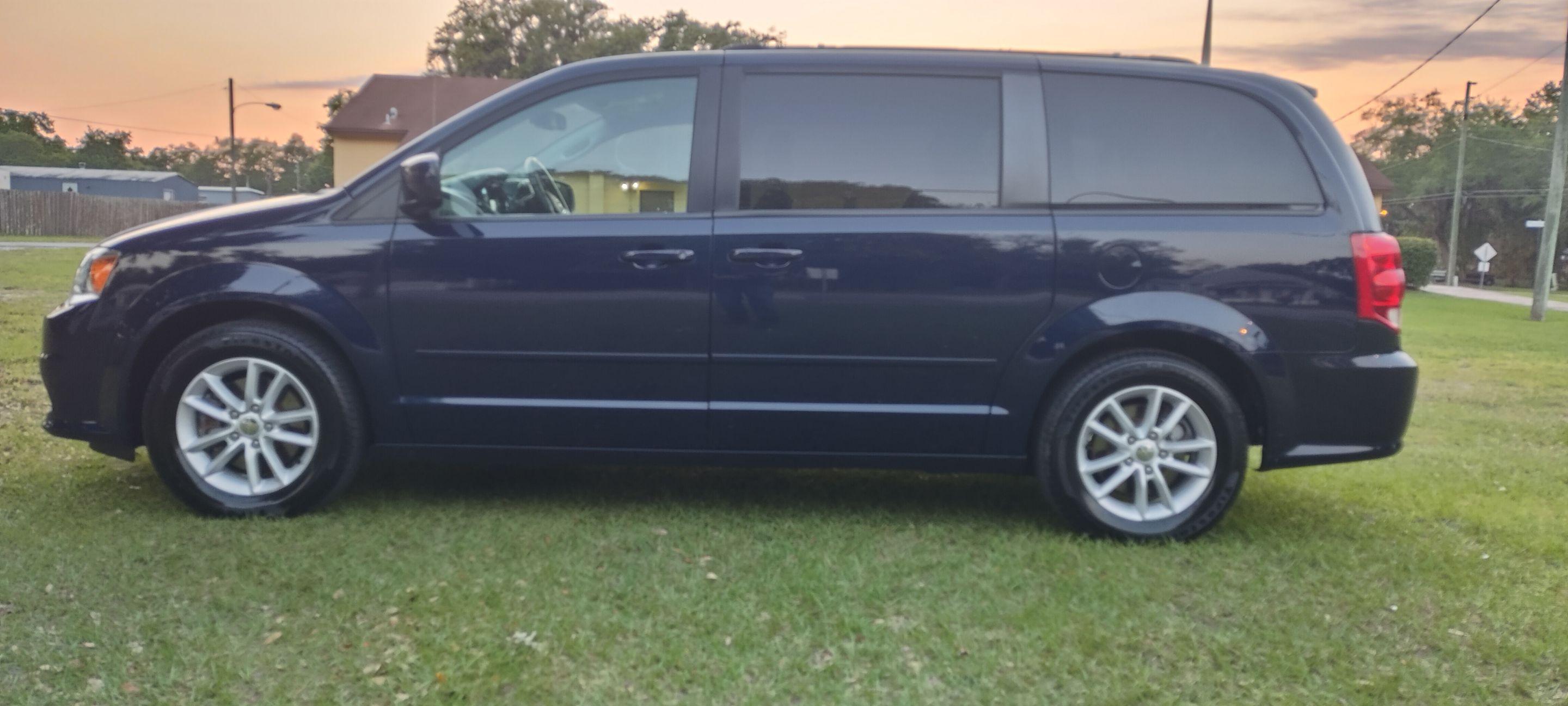 Dodge Grand Caravan 2015 in Kissimmee, FL