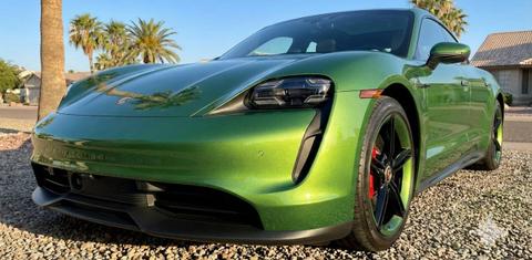 Porsche Taycan 2022